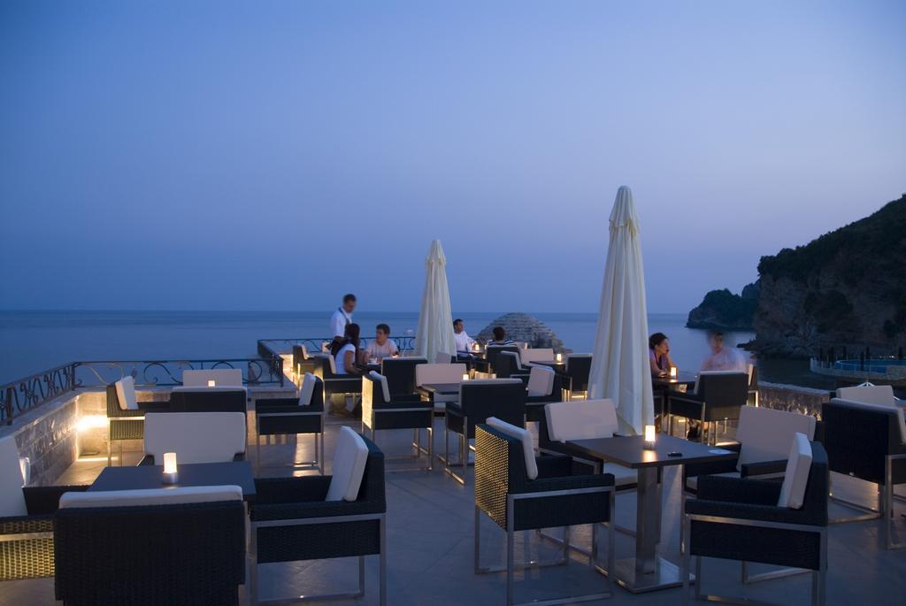 Hotel Astoria Будва Екстериор снимка