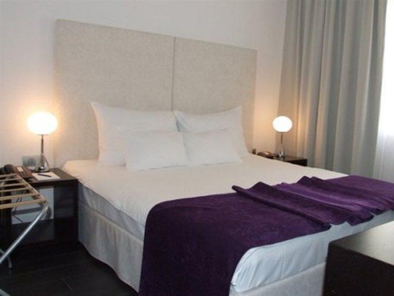 Hotel Astoria Будва Екстериор снимка
