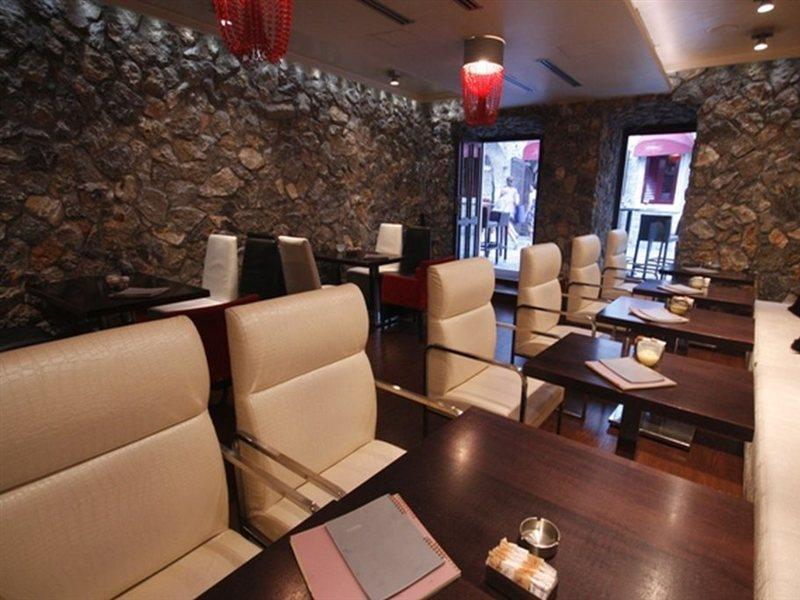 Hotel Astoria Будва Екстериор снимка